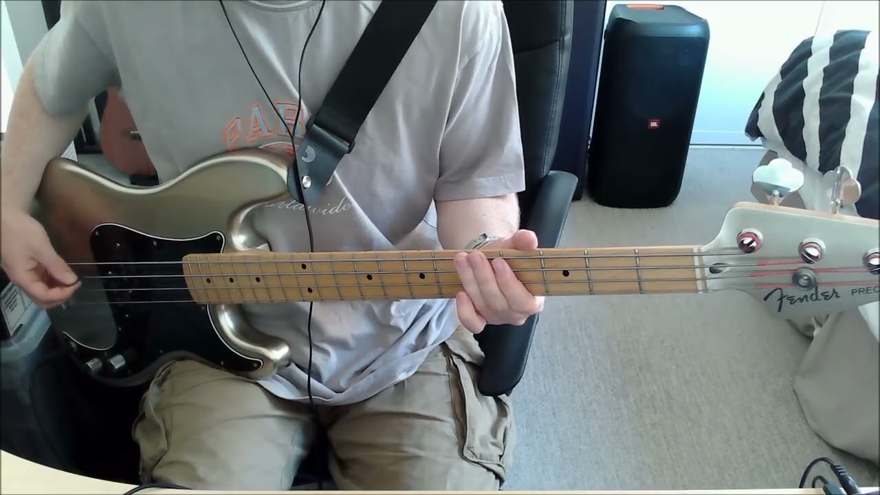 Sum 41 - In Too Deep [Bass]