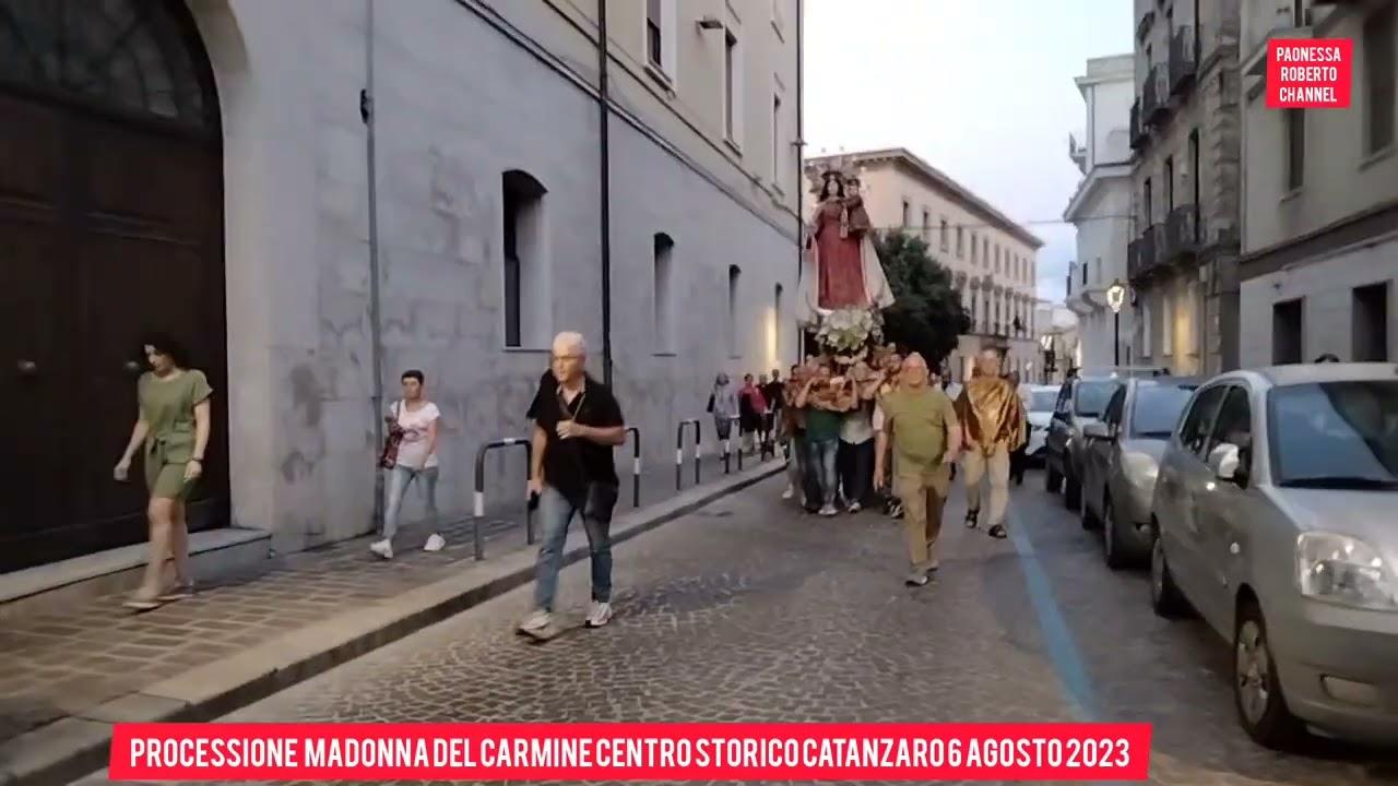 processione Madonna del Carmine centro storico Catanzaro 6 agosto 2023