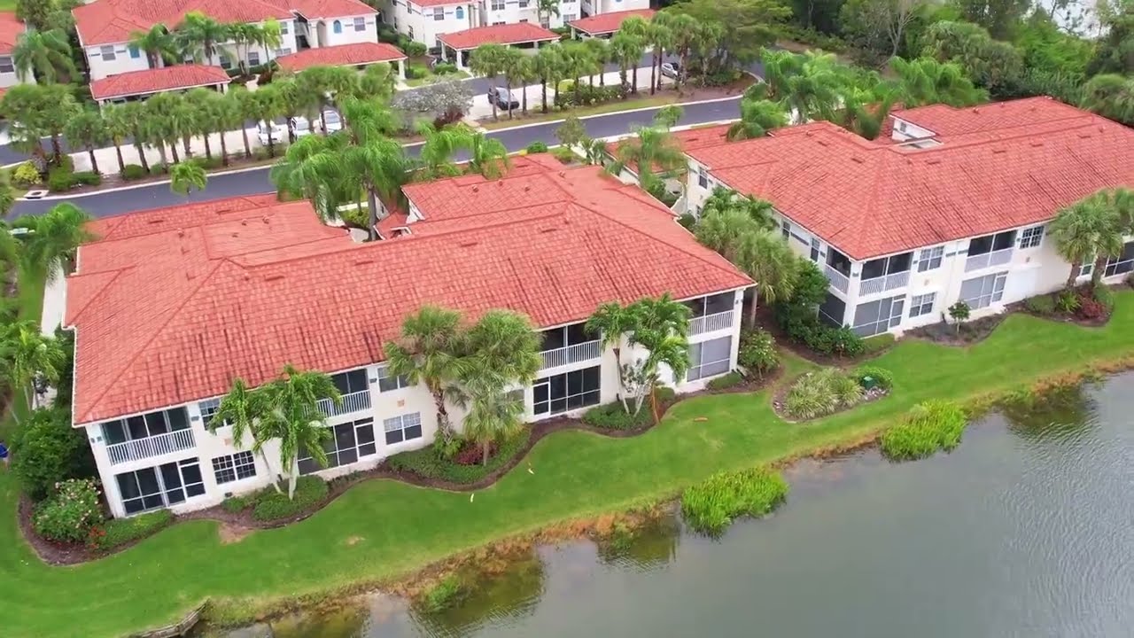 🤩 MUST SEE! Turnkey, Furnished 2/2 home w/ Den in Lighthouse Bay! 🤩
