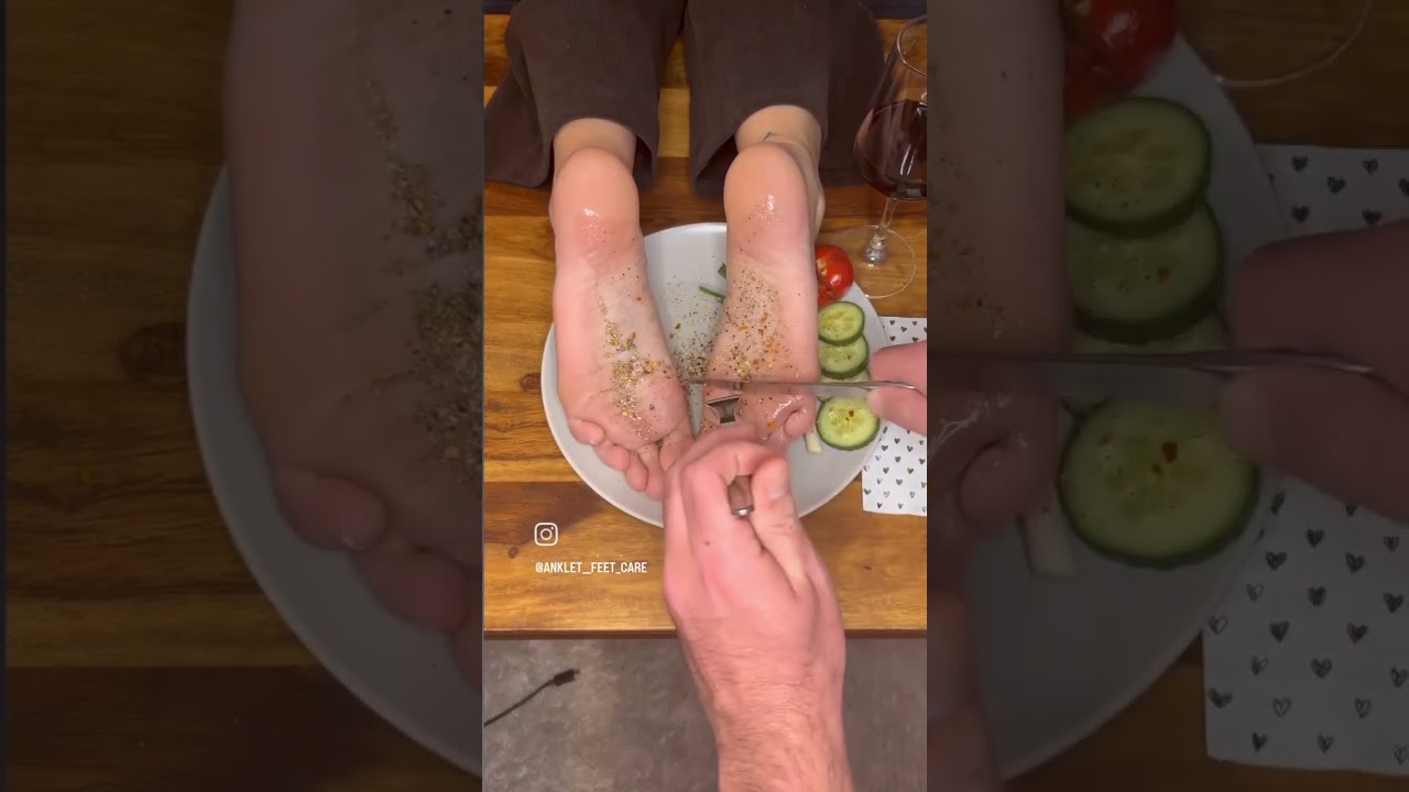 feet for dinner #feet #foot #footcare #relax #pedicure #shoes #dinner #dinnerrecipe