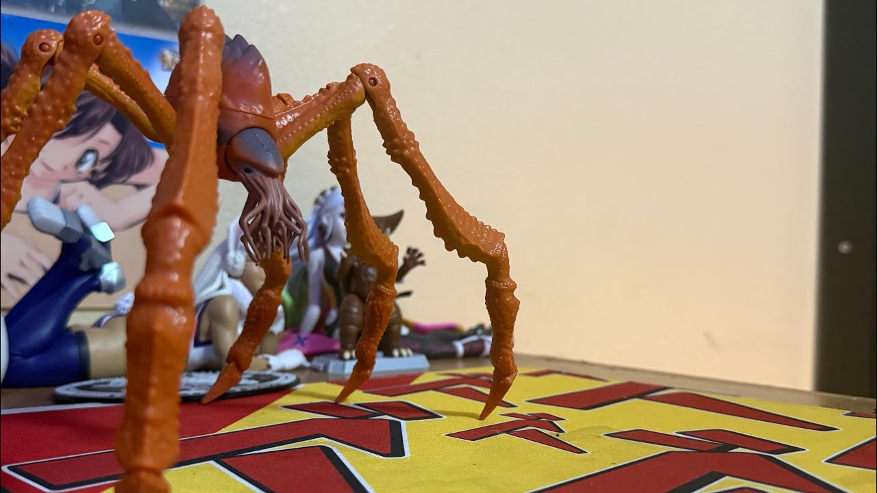 Playmates Scylla figure review- Kaijunaut Collector Log