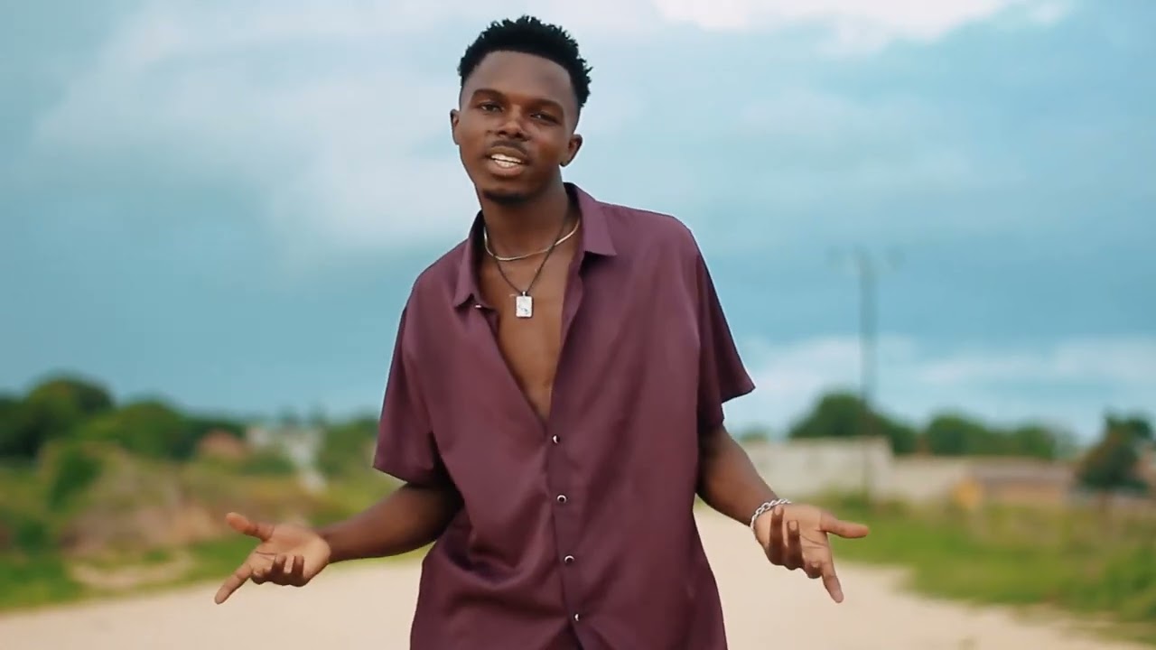 Bico fino ft Thomas carga muthiana