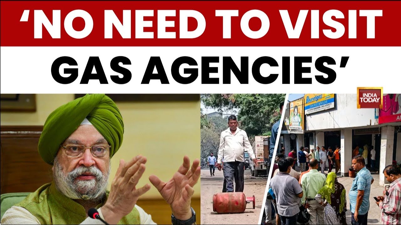 LPG Shortage: Long Queues at Gas Agencies, Govt says 'No Shortage', Caterers Switch To Firewood