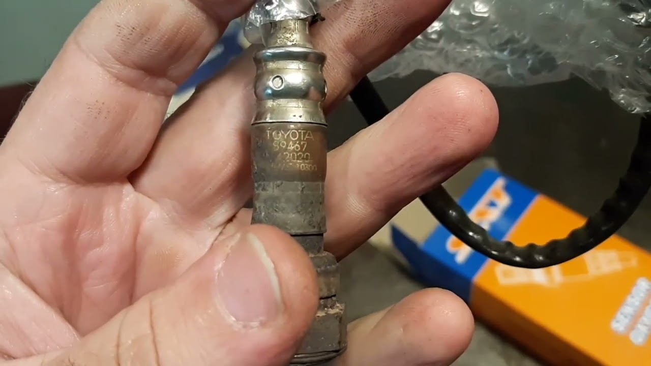 Toyota RAV4 2000г.в. Диагностика лямбда зондов. Ошибки P0141, P0161, C0205.