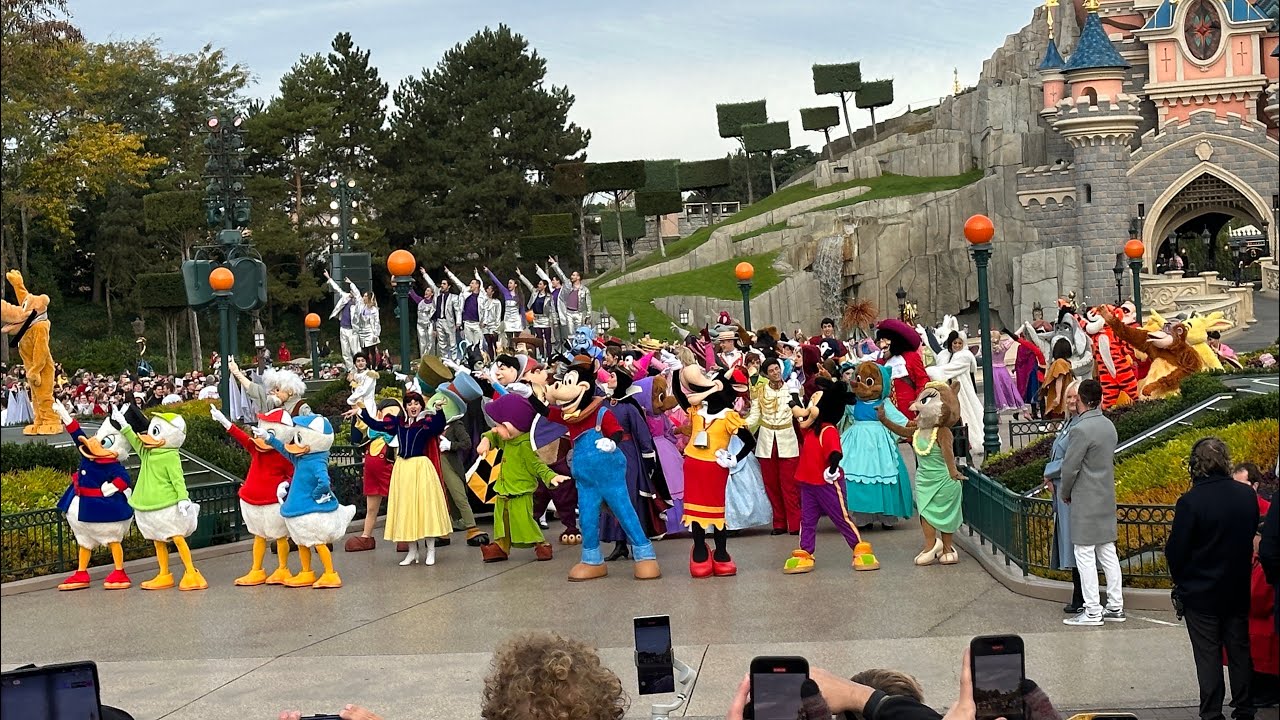 ✨Disney character parade 100 Year 🥂| Bonus video