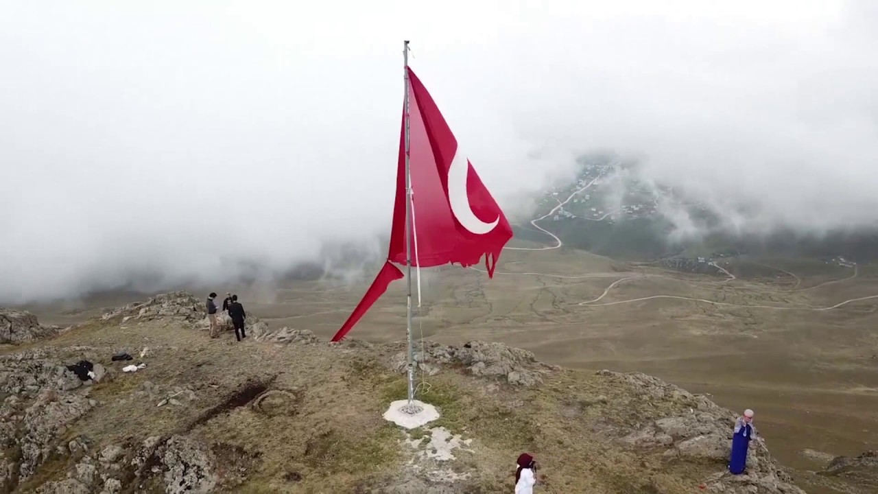 Madur Dağı zirve 2700 metre rakım