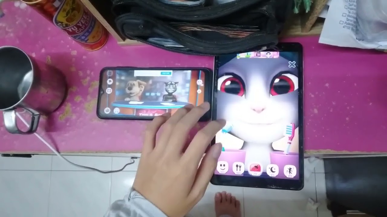 Talking News & My Talking Angela Echo 7560