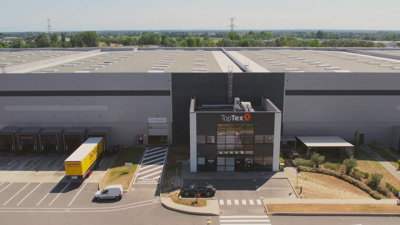 (ES) Entre bastidores en TopTex, distribuidor de textiles promocionales