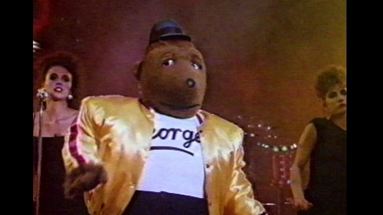 Hofmeister Lager 'Follow The Bear' 1990's TV commercial