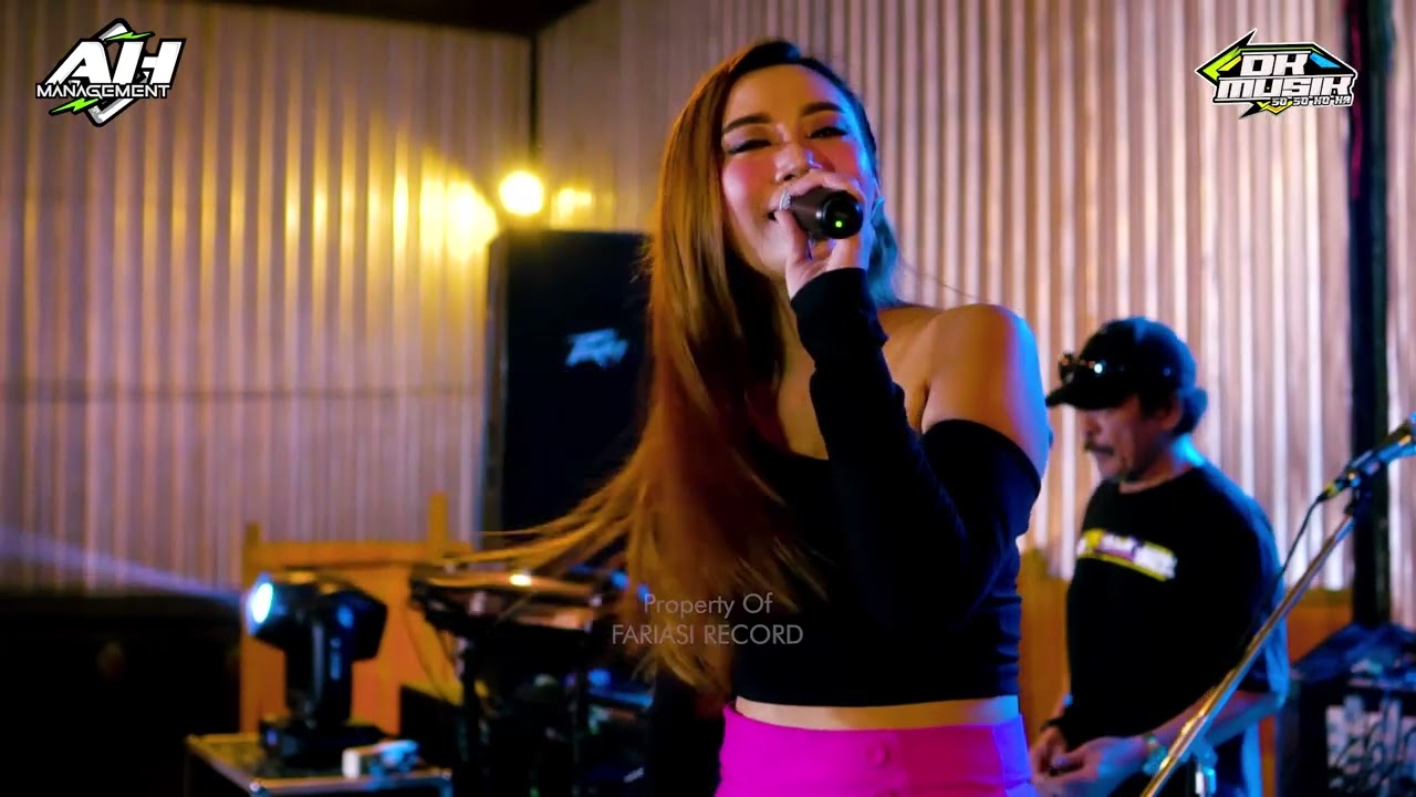 SERIGALA BERBULU DOMBA - EVIS RENATA ll DK MUSIK LIVE WARKOT KUDUS ll S'GENI 04
