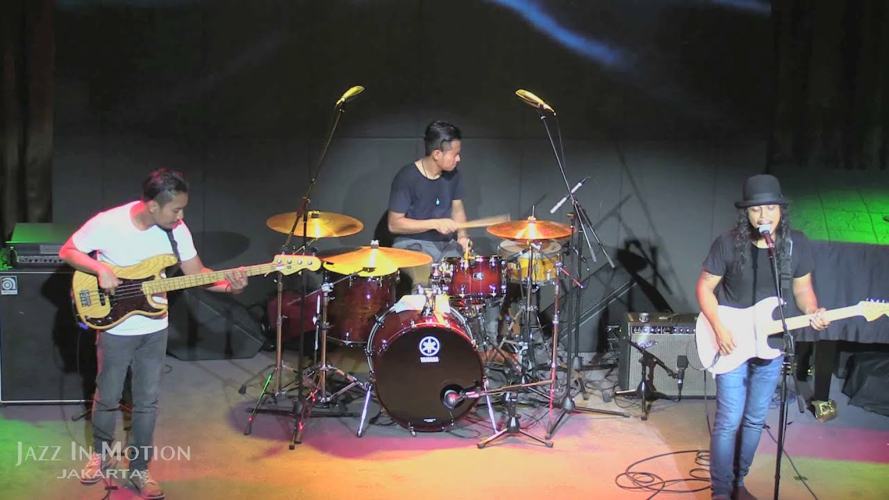 Gugun Blues Shelter - Mission @ Motion Blue Jakarta 28/5/16 [HD]