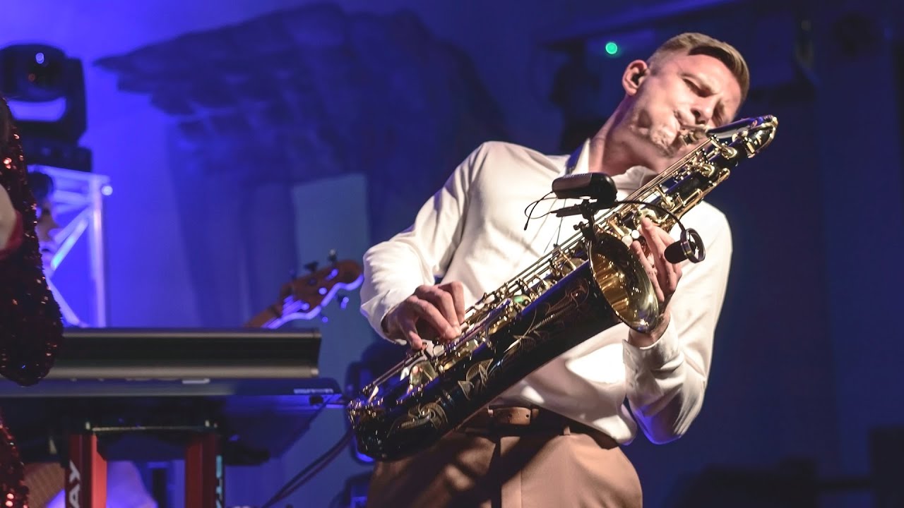 Apollo Soul - DJ,Sax & Percussion