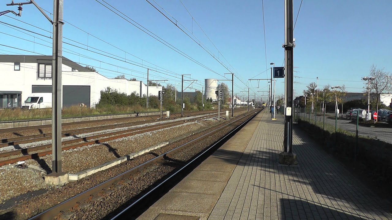 08075, Siemens Desiro ML, aankomst en verterk, station Ruisbroek, 30 oct 2013