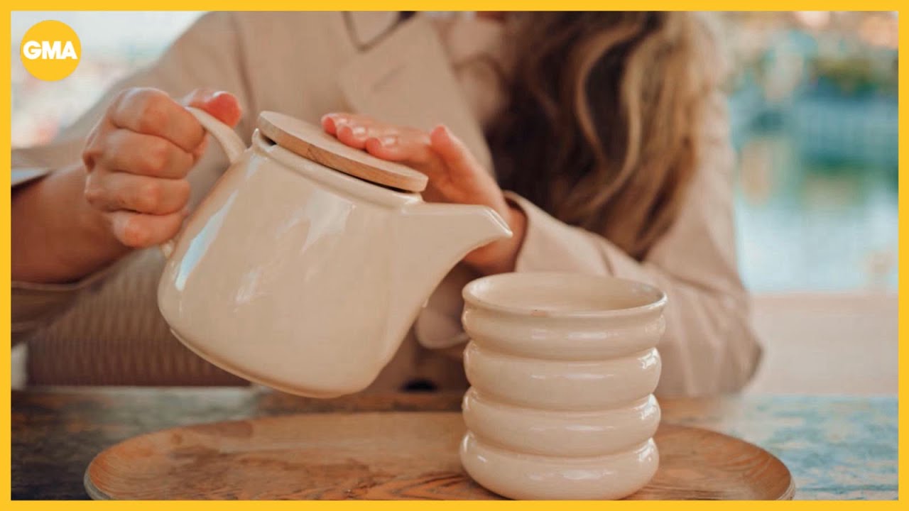 What to know about the new hot water health trend