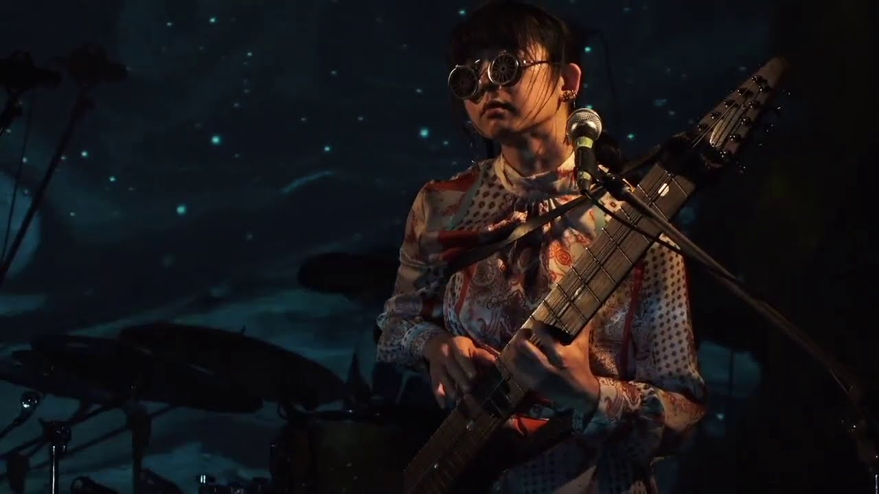 stico LIVE映像「変な棒」＆「沼」