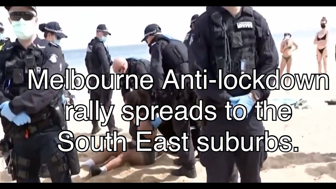 Melbourne anti-lockdown protesters are chased by Police on Horseback