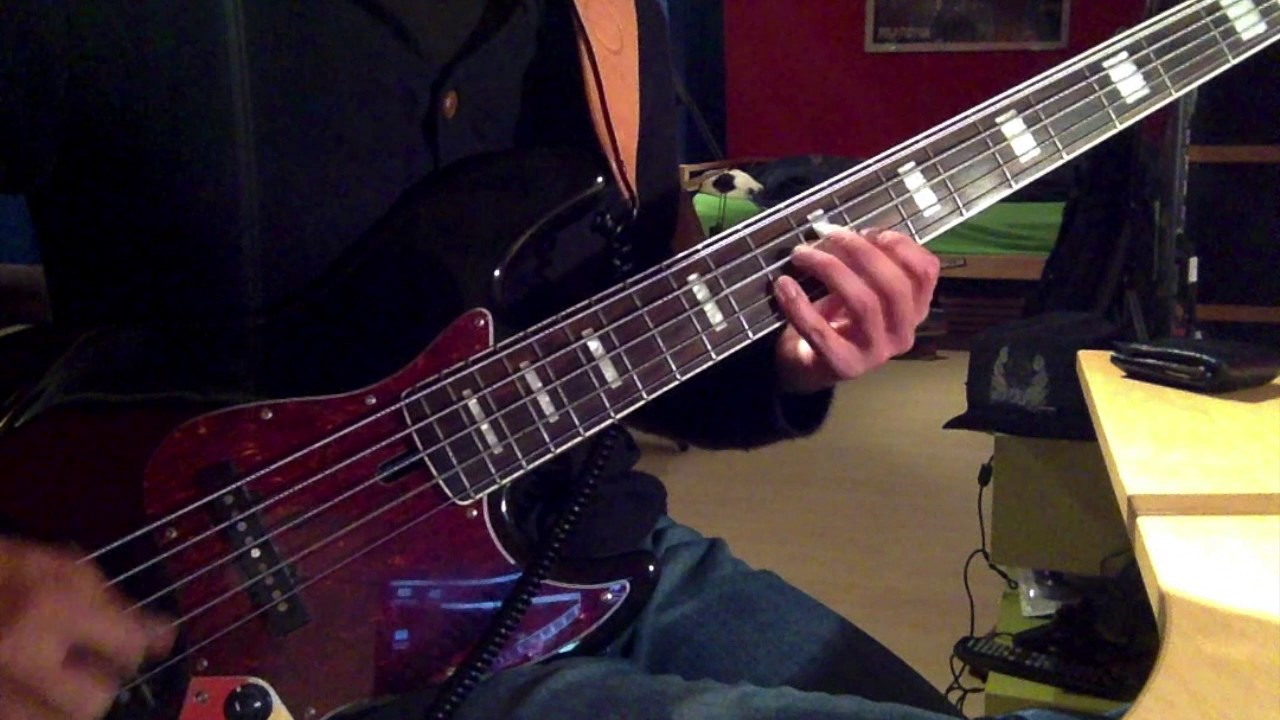 Sire V7 Bass VS Sire M7 Bass (Passive)