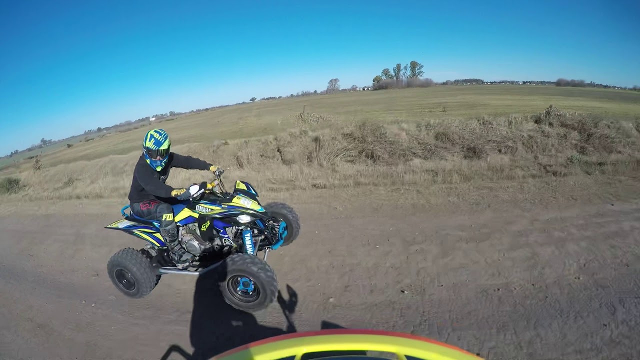 Yamaha Blaster con escape toomey vs yfz450