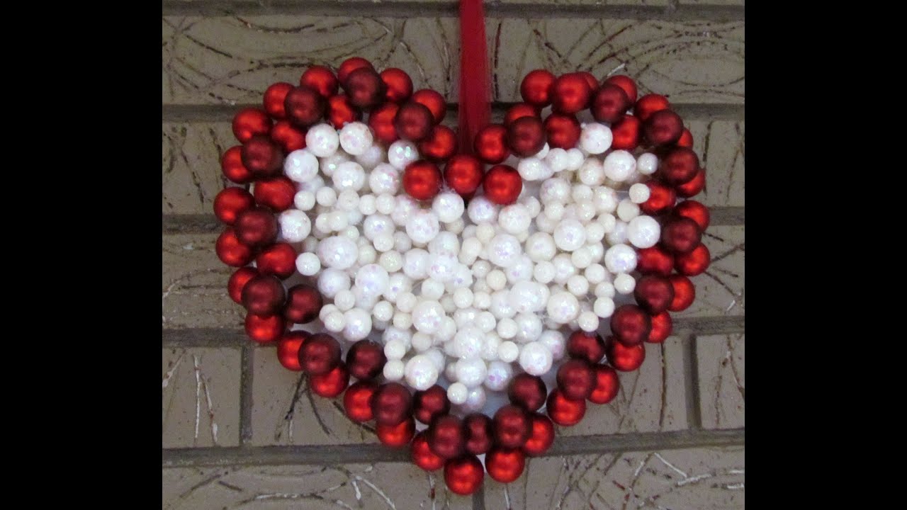 DIY Ornament Wreath Heart Wreath for Valentine's Day Decoration