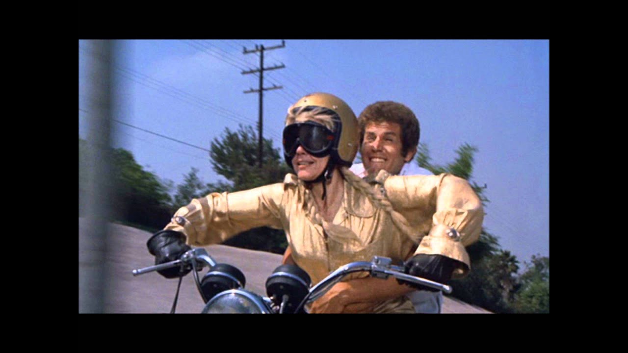 'Star Spangled Girl' 1971