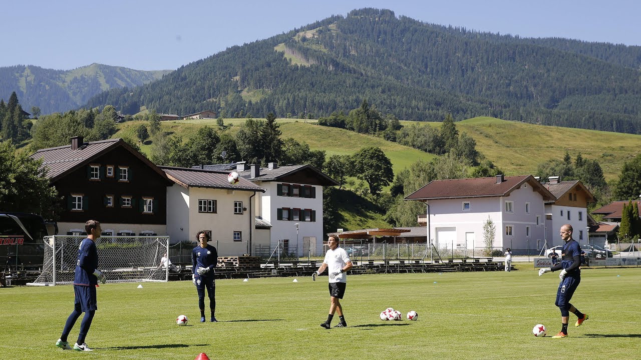 Jump around: the keepers training