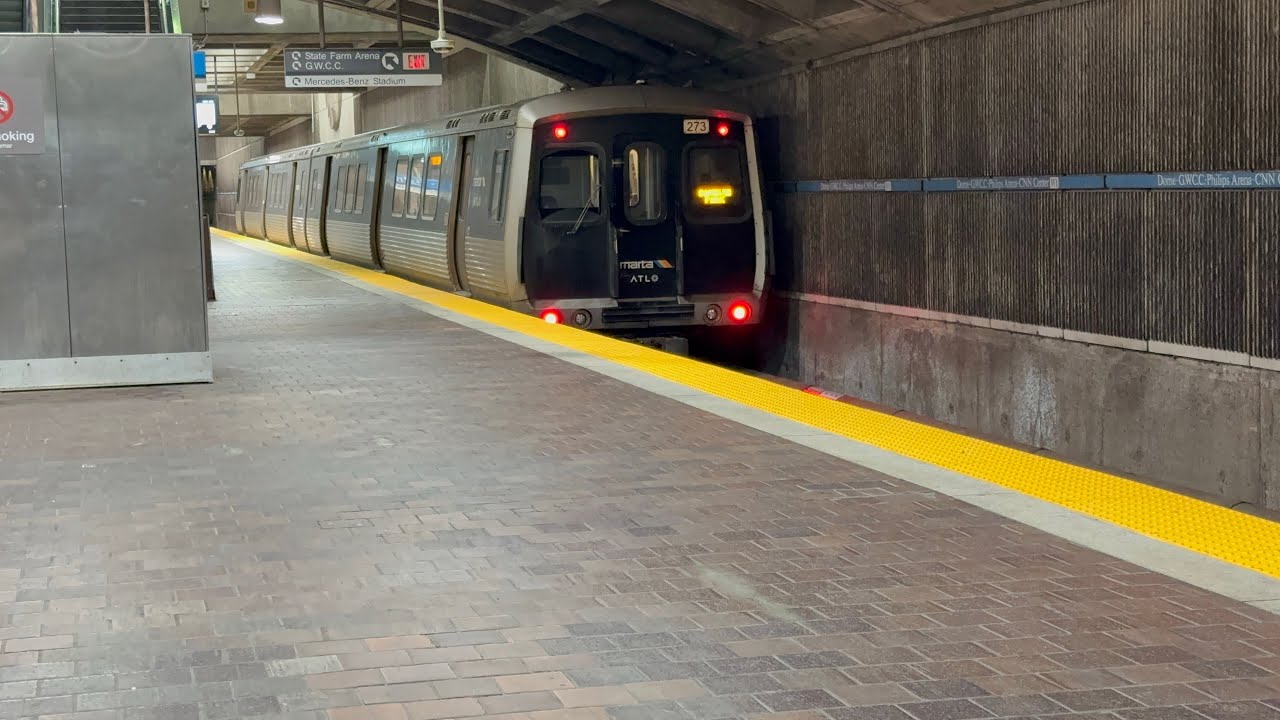 MARTA: Blue & Green Line Trains at GWCC/CNN Center