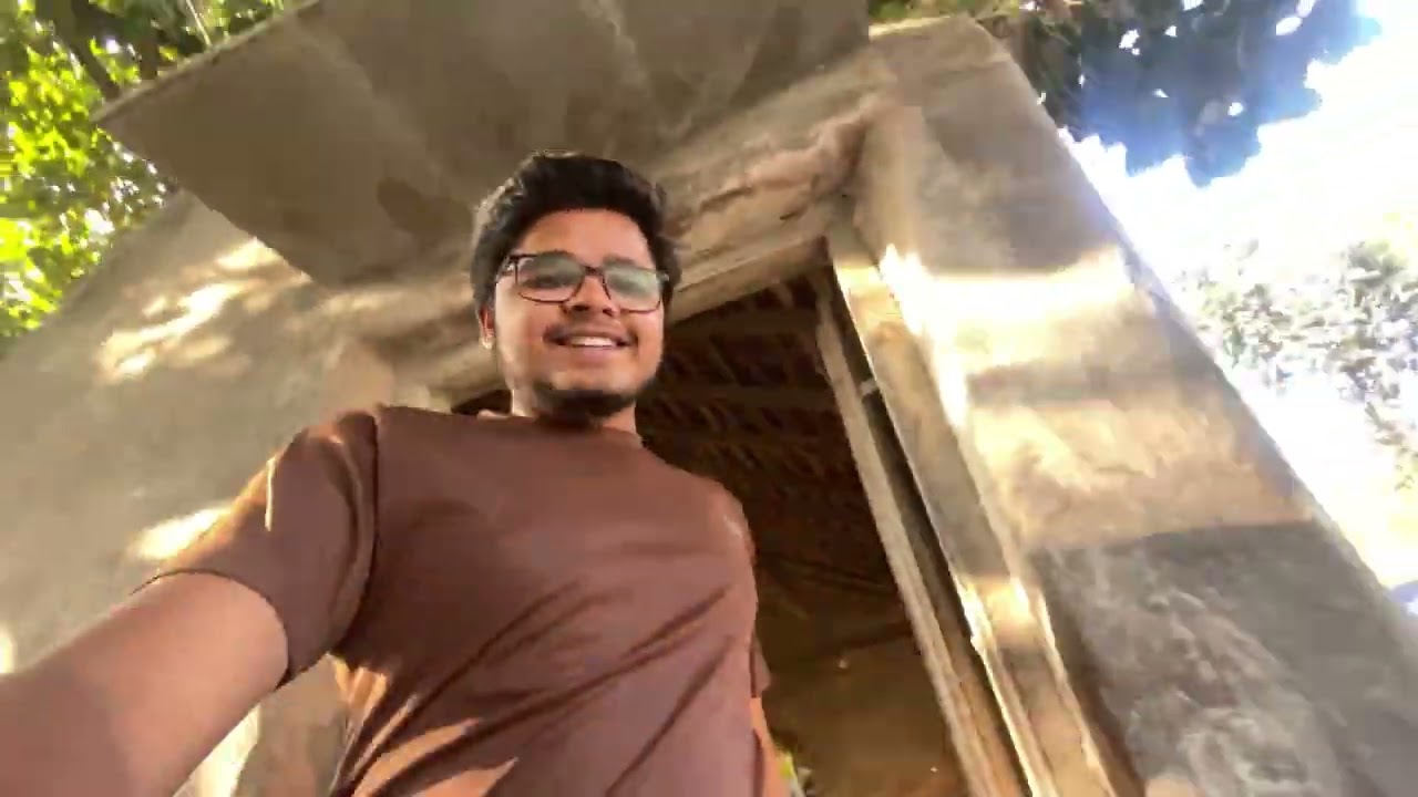 આજે તો કોલેજ વે મજા નો આવી ખરાબ પેપર ગયું  
