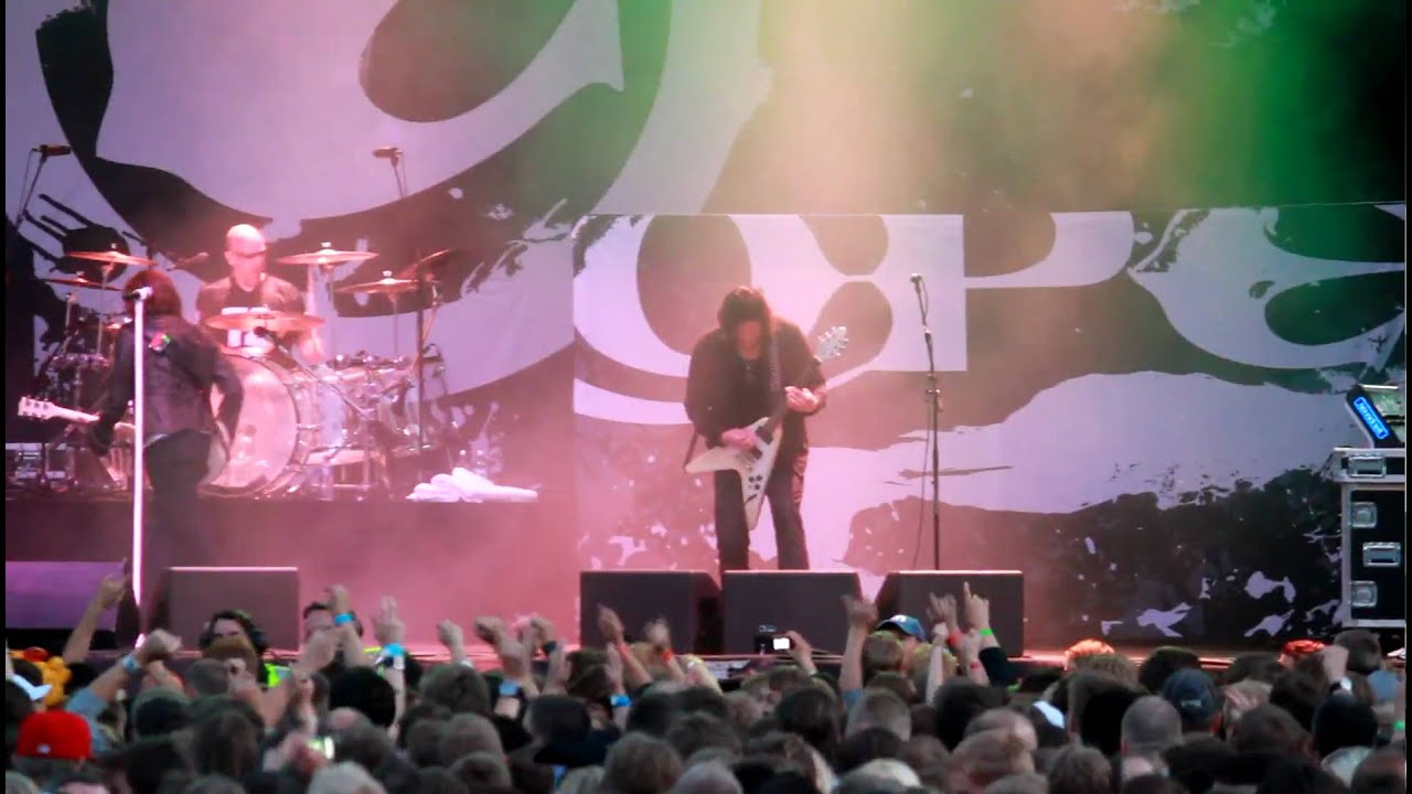 Europe LIVE Mic's Solo and No Stone Unturned Stadsfesten Skellefte&aring; 9th July 2010