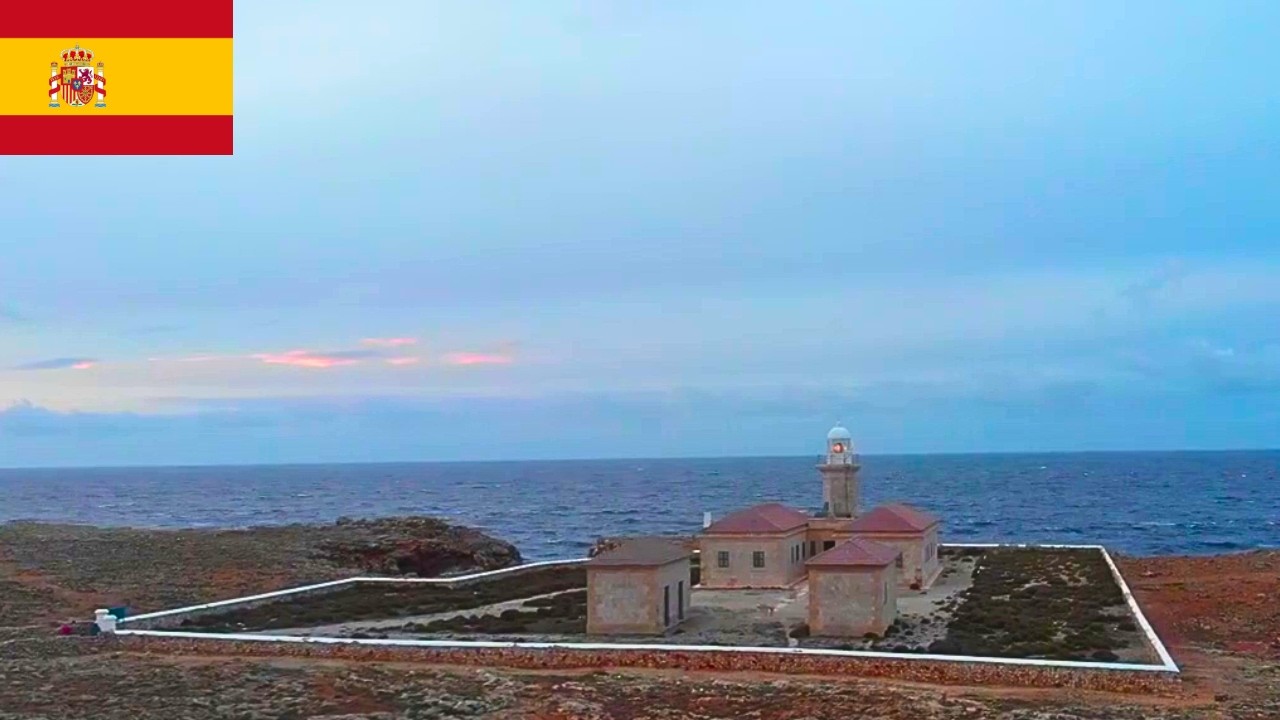 Drönare - Punta Nati fyr på Menorca i Spanien med mera