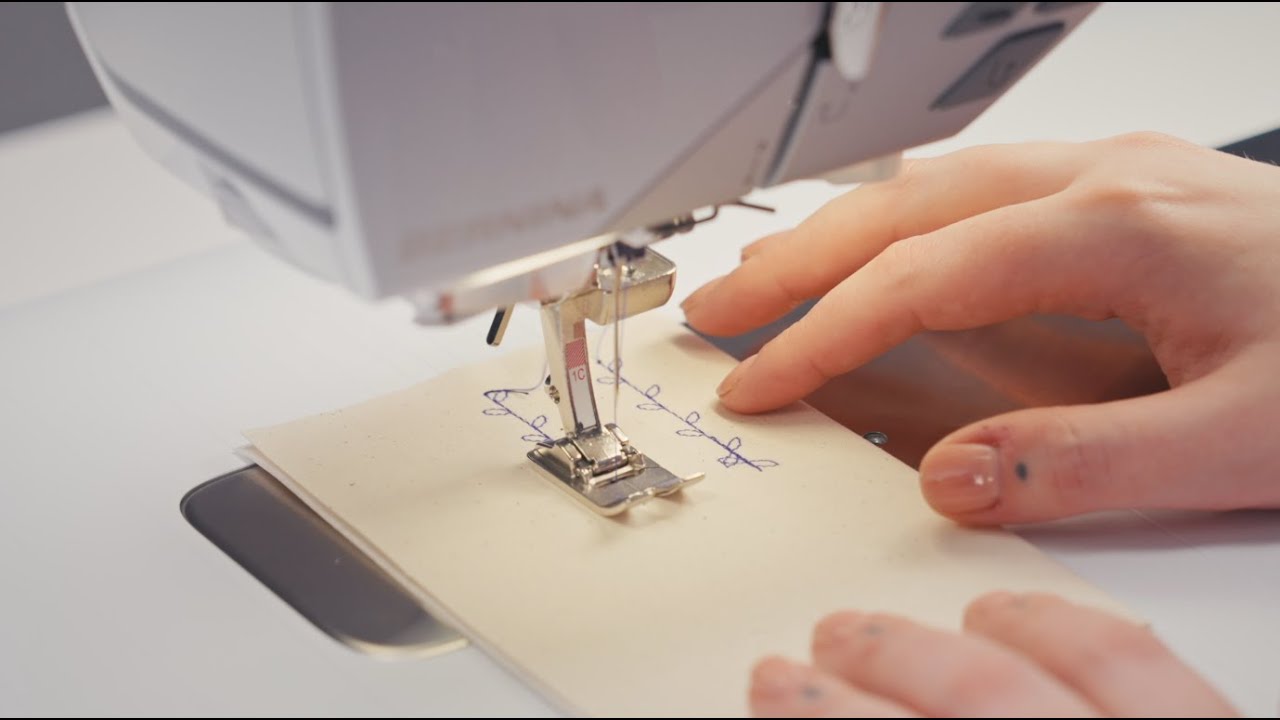 BERNINA 990 – How to customize stitch patterns