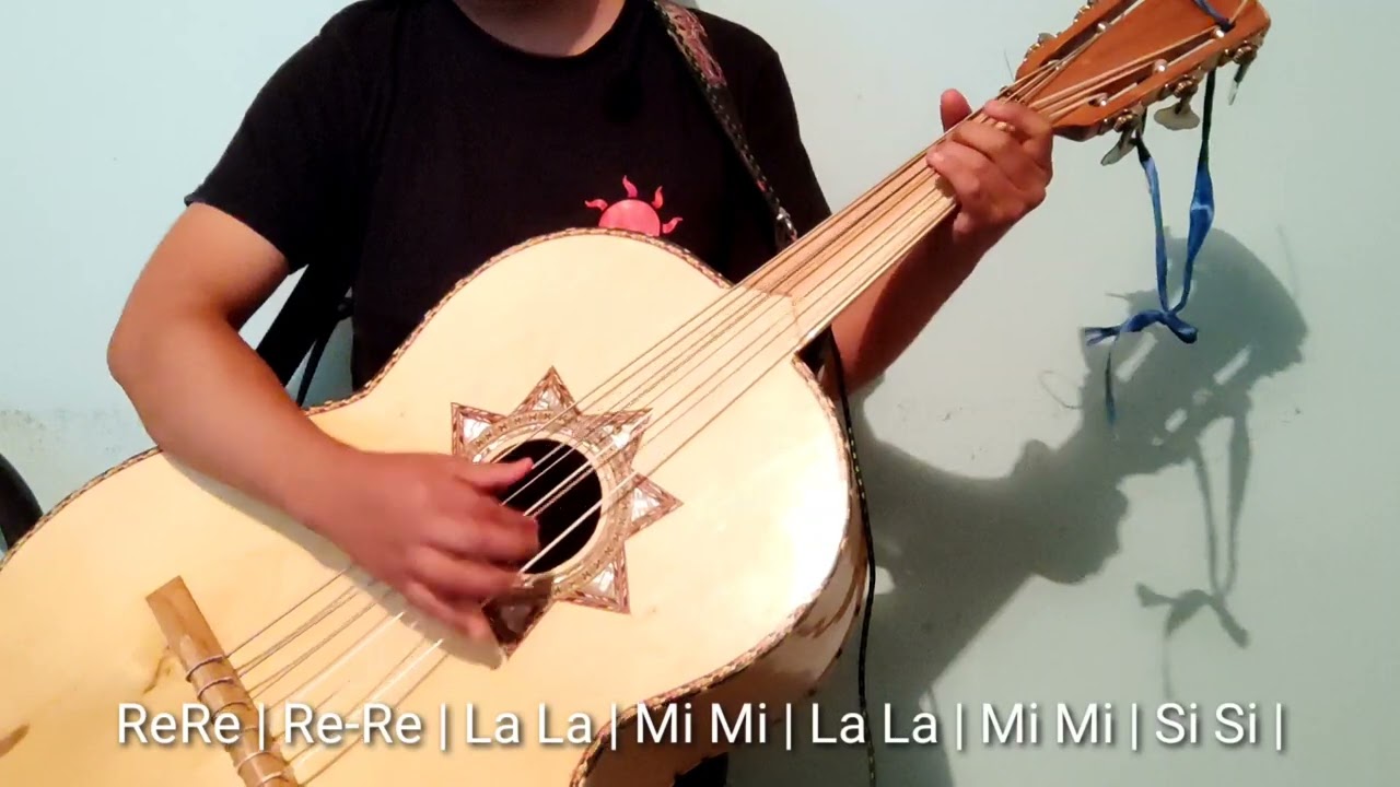 Popurrí ranchero - Beatriz Adriana_ Guitarron (Cover-Tutorial)