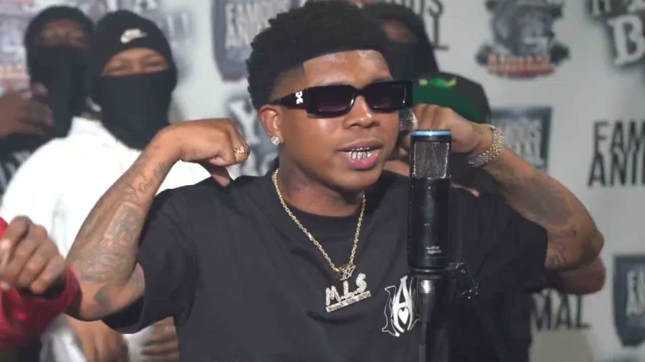 Memphis Rappers Snoop Gee X Gas Tank-Certified FreeStyle)