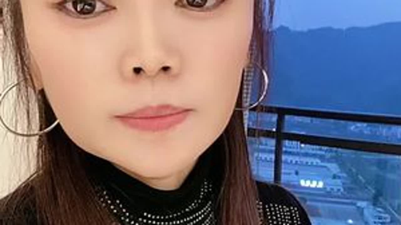 身体是自己的，不要把自己的身体不当一回事，你要是自己一旦没有身体了，谁都看不起你，自己也难受，也是很委屈。愿全天下每个人都健健康康，平平安安的。