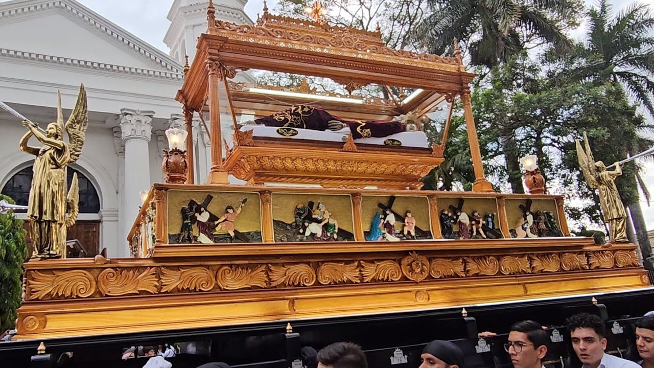 Solemne Procesión 150 aniversario Hermandad Santo Entierro de Cristo de Sonsonate 2025