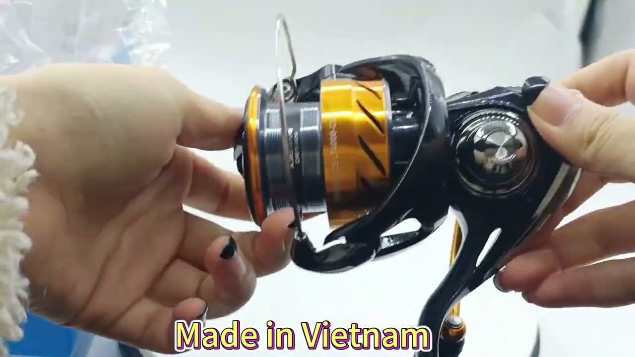 DAIWA 2024 REVROS CS LT Spinning Reel (1000-XH to 6000-H) – Aluminum Alloy Body, High-Speed 6.2:1
