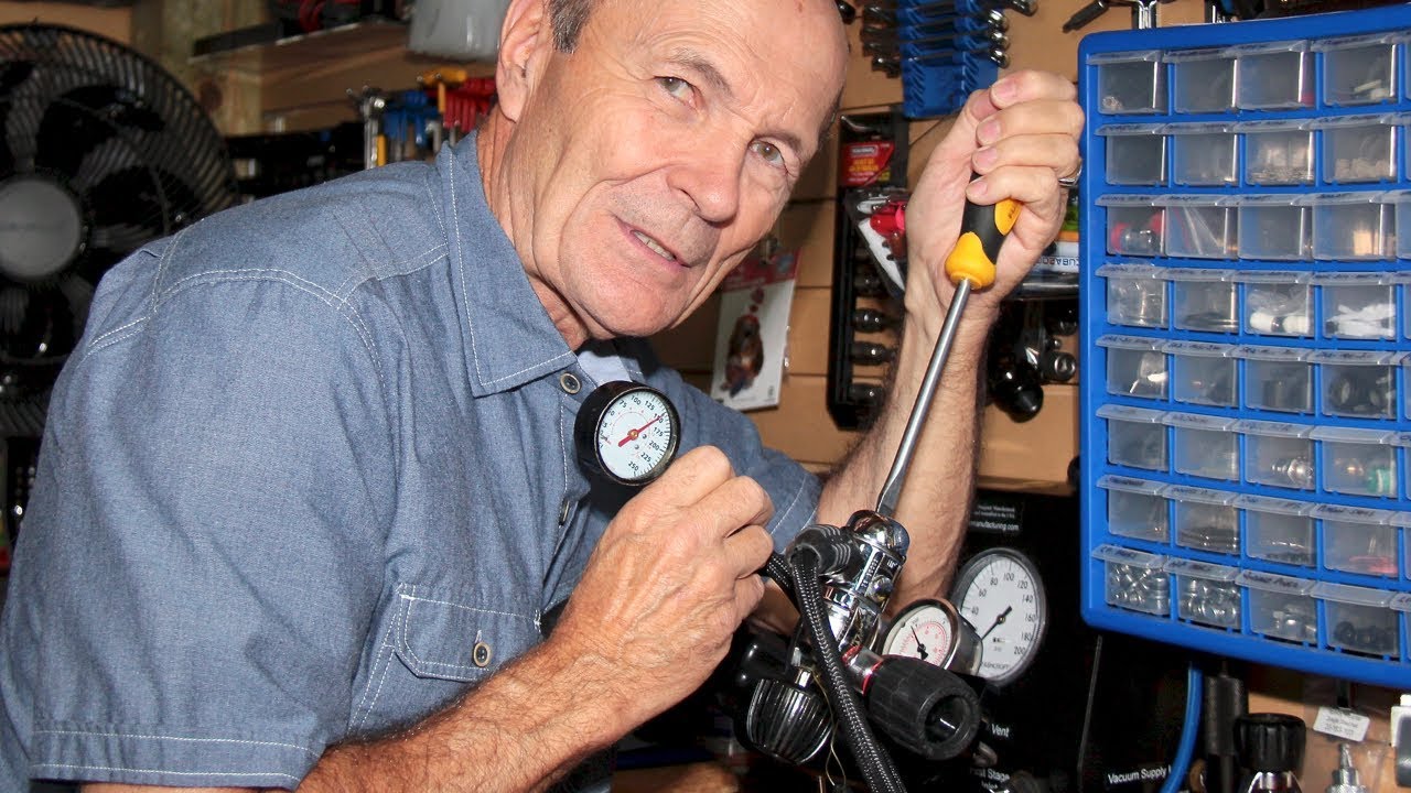 Regulator Service, Adjust The IP - Scuba Tech Tips: S07E20