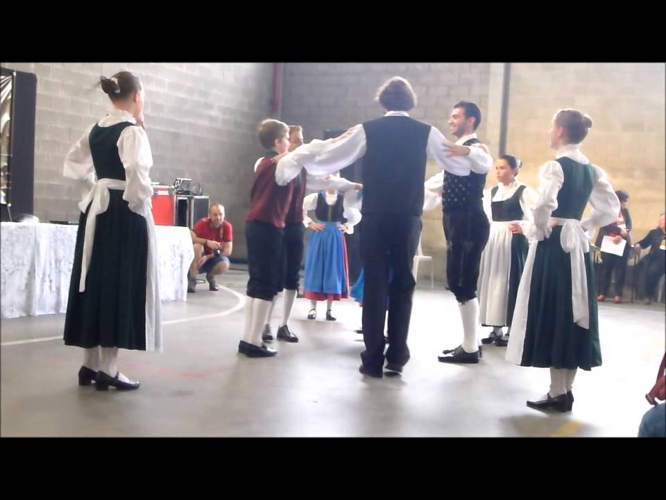 Muhlenpolka - Kunstkraft e Lustige Jugendtanzgruppe