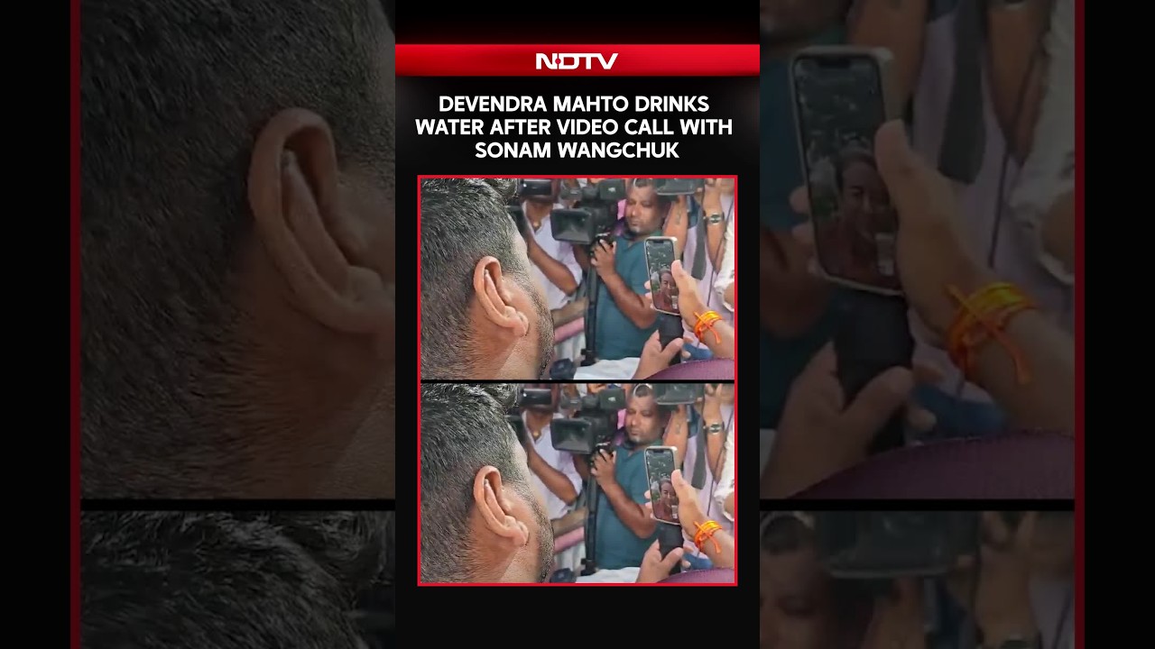 Jharkhand Protest: Devendra Mahto Drinks Water After Video Call With Sonam Wangchuk