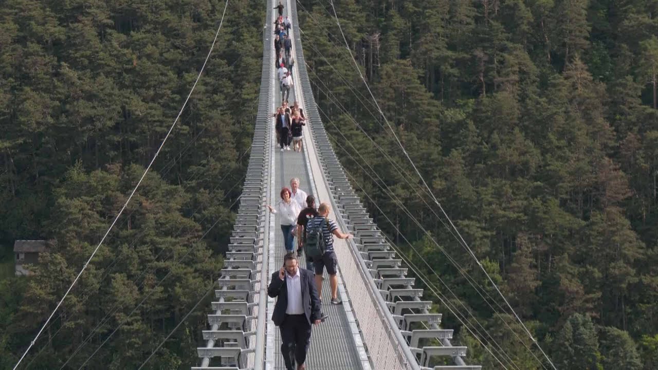 Több, mint 11 ezer fizetővendég érkezett a Zemplén Kalandpark a Nemzeti Összetartozás Hídjára
