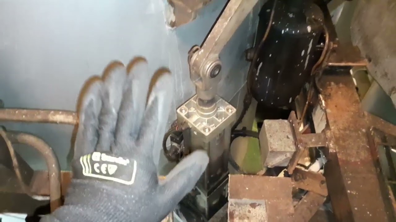 How essential the  boiler economizer on ship and how it work?.