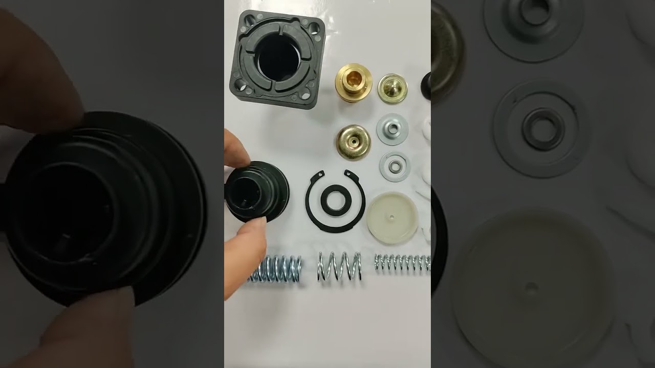 Air Dryers Repair Kits 9324000002 #airdryer #repairkit #daftrucks #mercedesbenztrucks