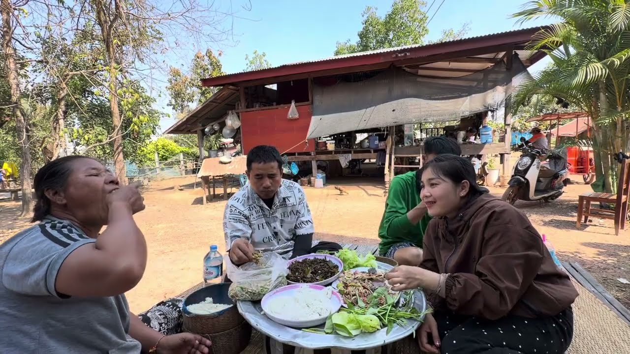 ตำส้มตำใส่กะแป้งกินตอนบ่าย