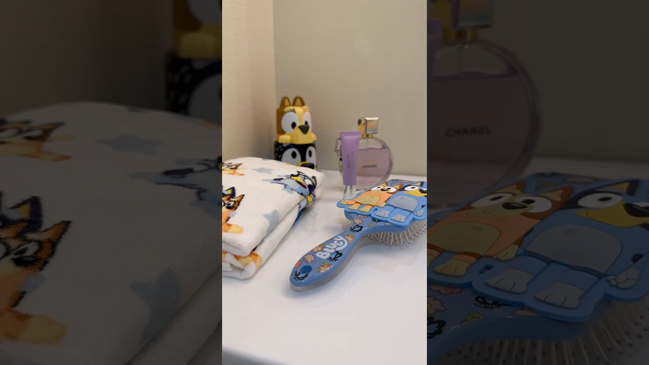 This week, she chose Bluey! 🐶 🐾 💙 #bathroom #bathroomdecor #bathtime ##toddlerlife #shorts #asmr