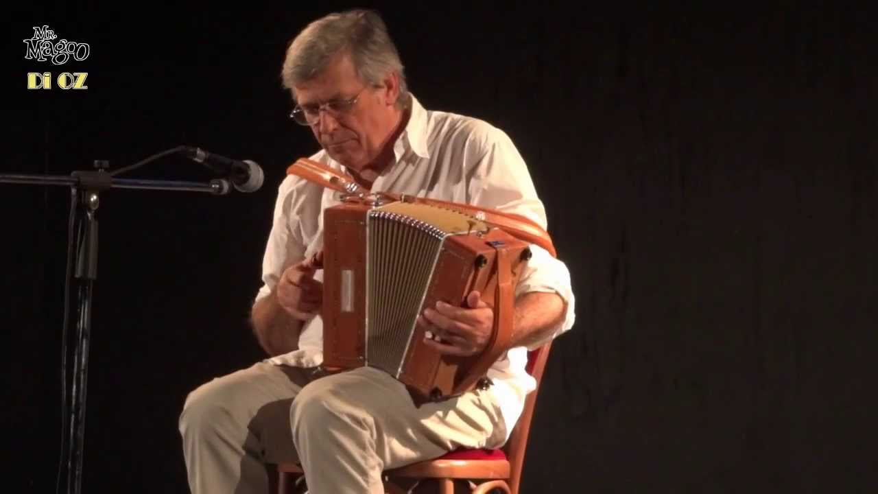 Riccardo Tesi - Moresca / Moresca Nuziale (Live)