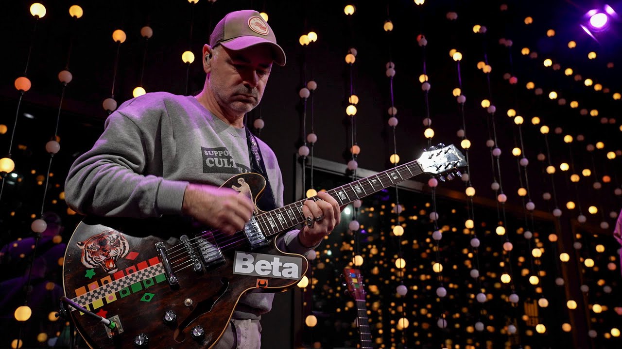 The Beta Band - Dry The Rain (Live on KEXP)