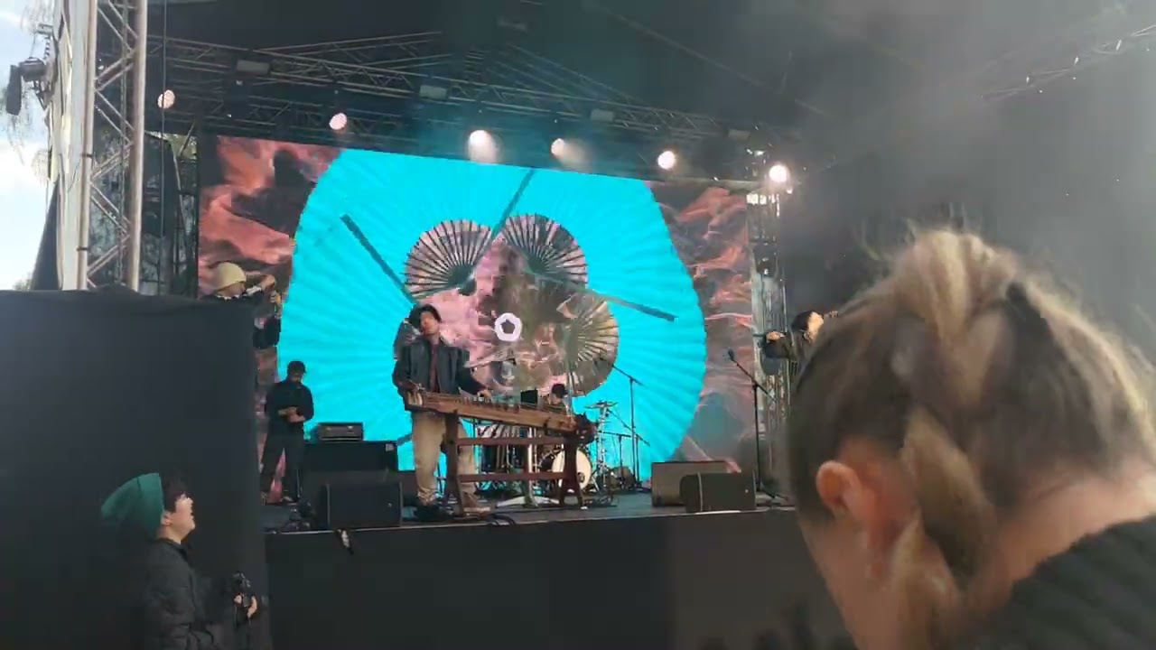 POV you are in the front row of a KARDI concert