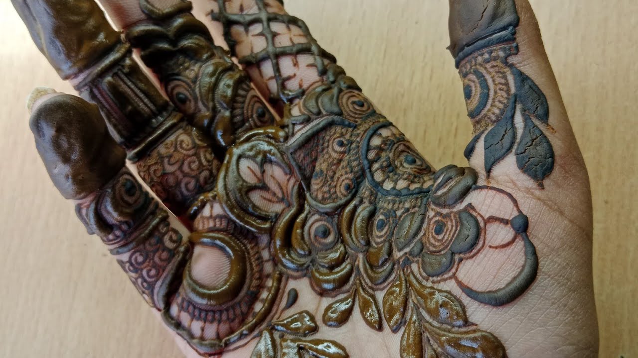 Beautiful heena design 🍂💫🕊️......#trendingvideo #viralvideo #hennaartist #beautiful 