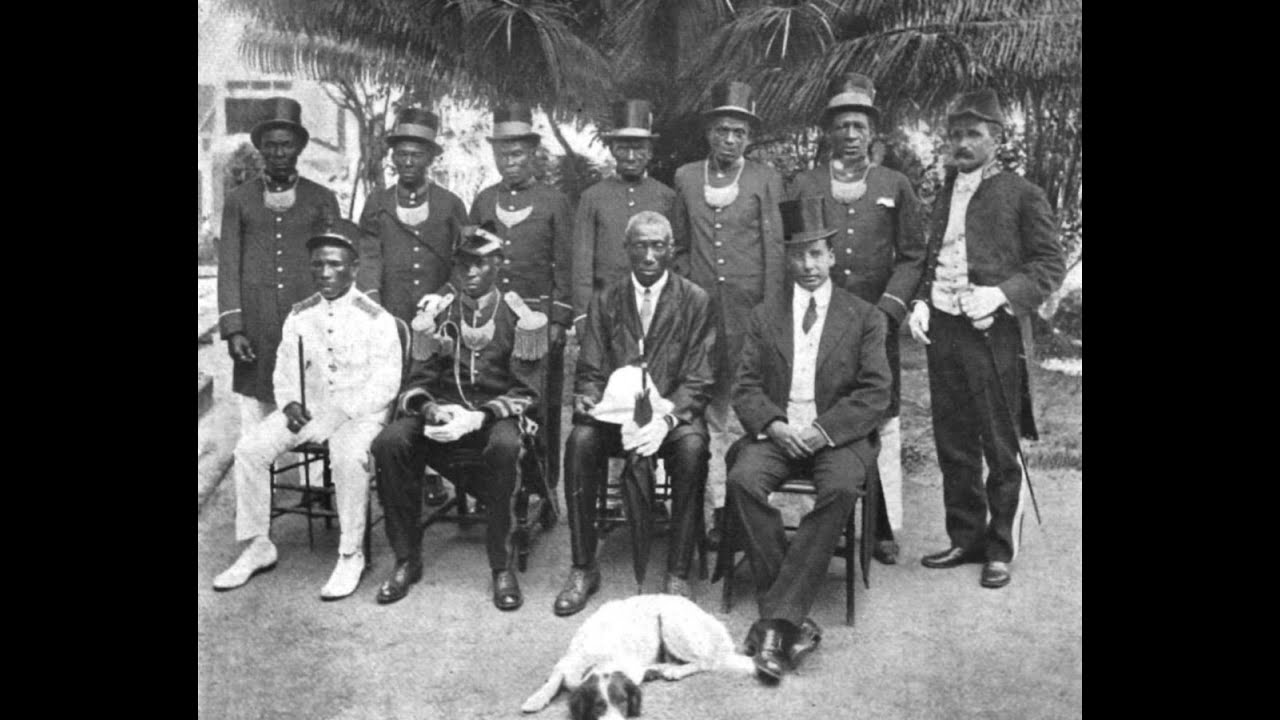 THE POSITIONS OF FISIKALI AND EDEKABITEN WITHIN THE MAROON ADMINISTRATIVE TRADITION