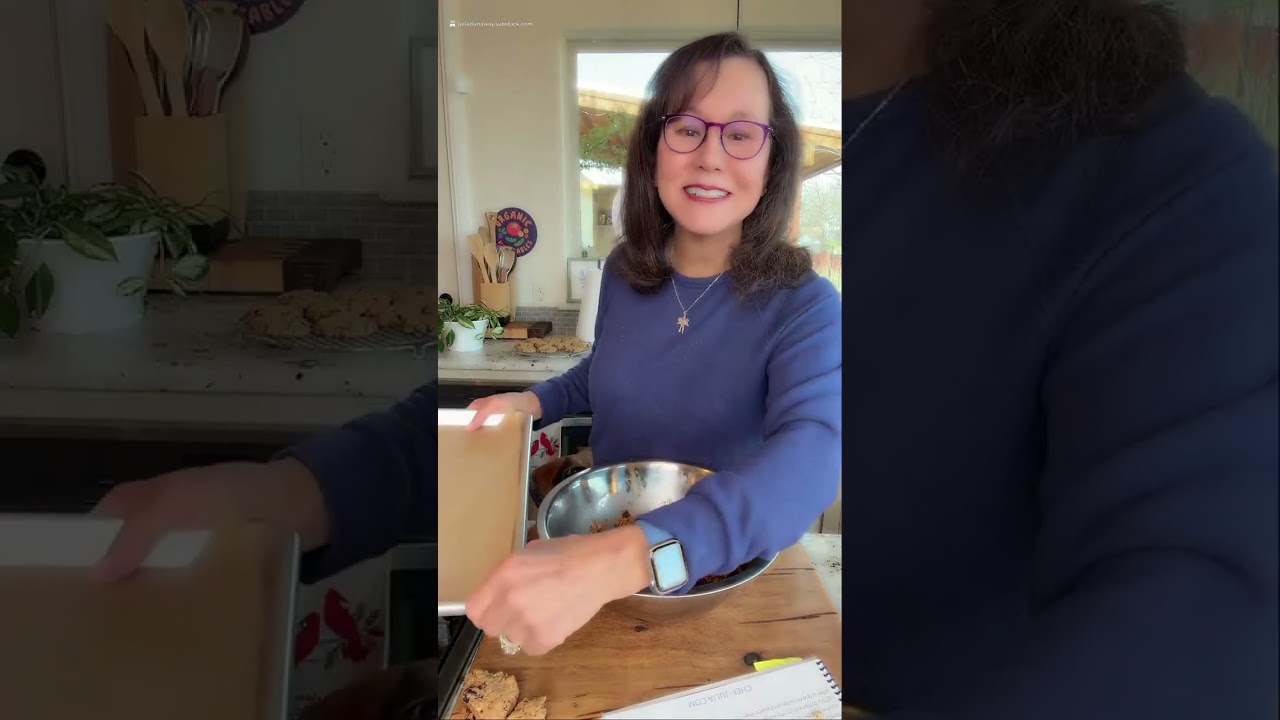 Овсяное печенье с грецкими орехами и клюквой