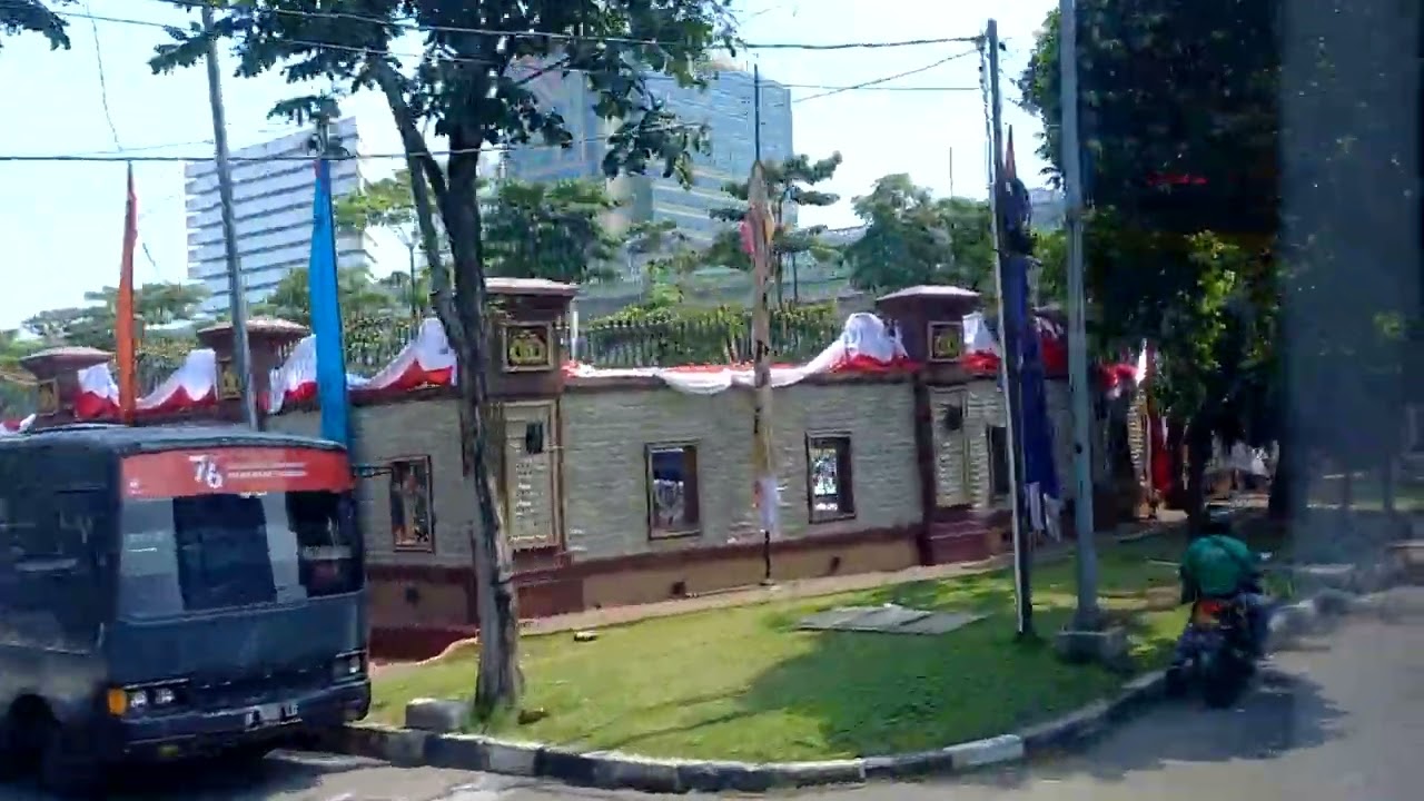 Terminal.blok M menuju halte ASEAN